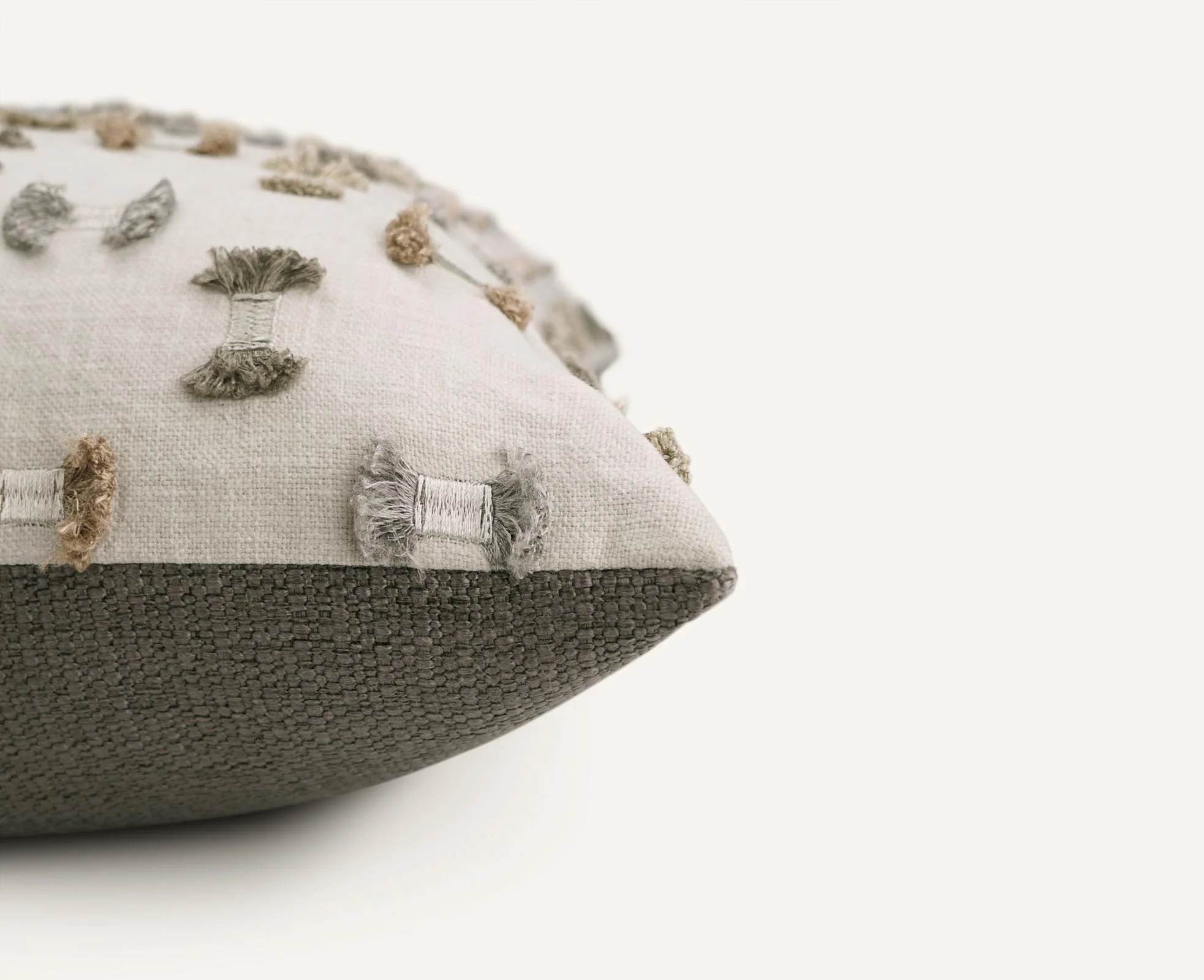 Bowtie / Linen - Image 3