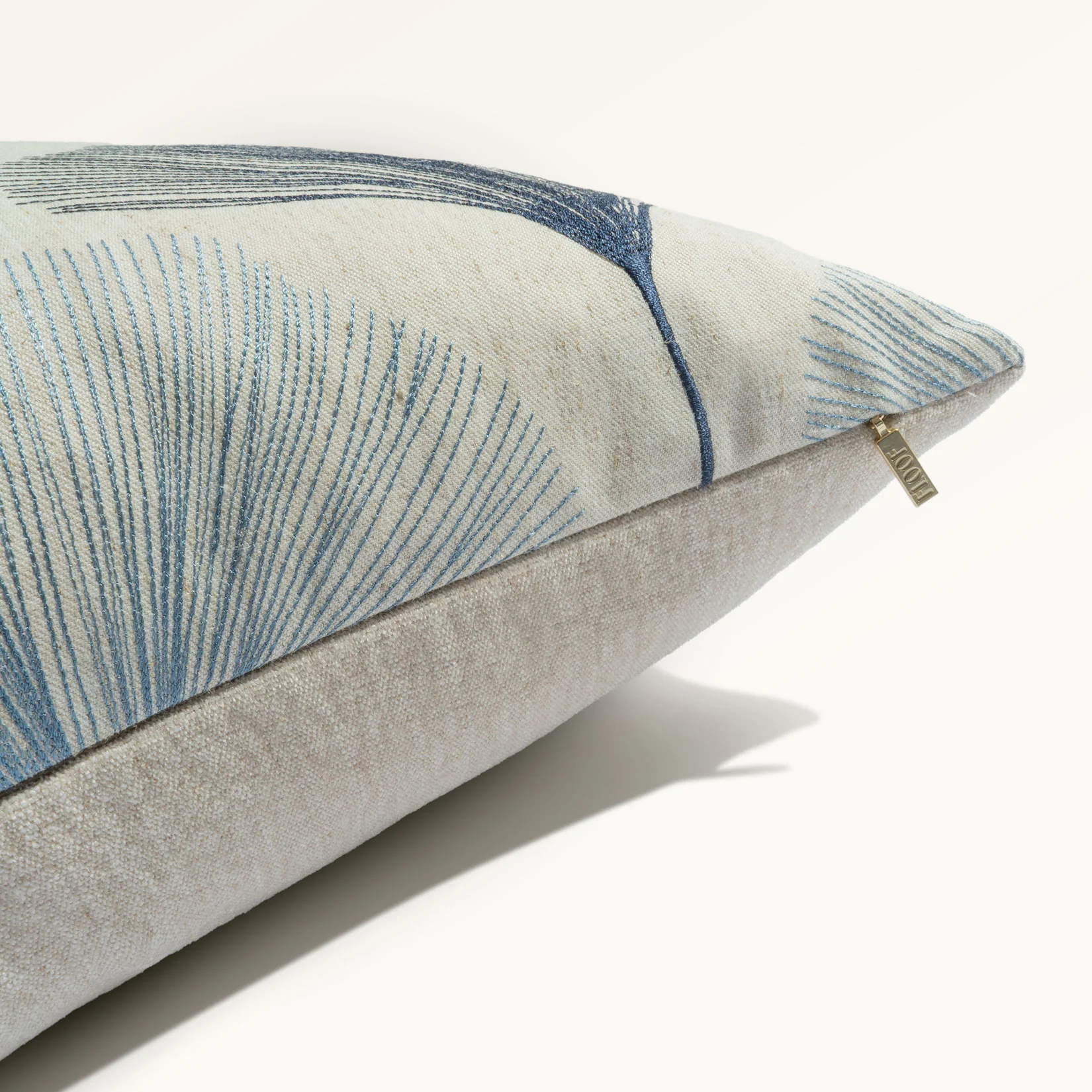 Collette / Sapphire - Image 5