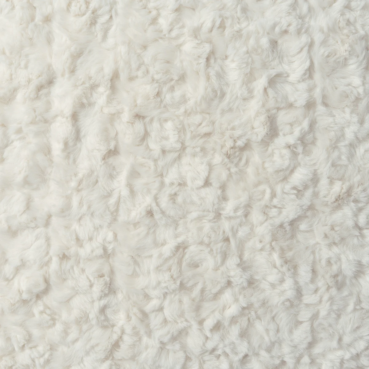 Lapine Swatch / Cream