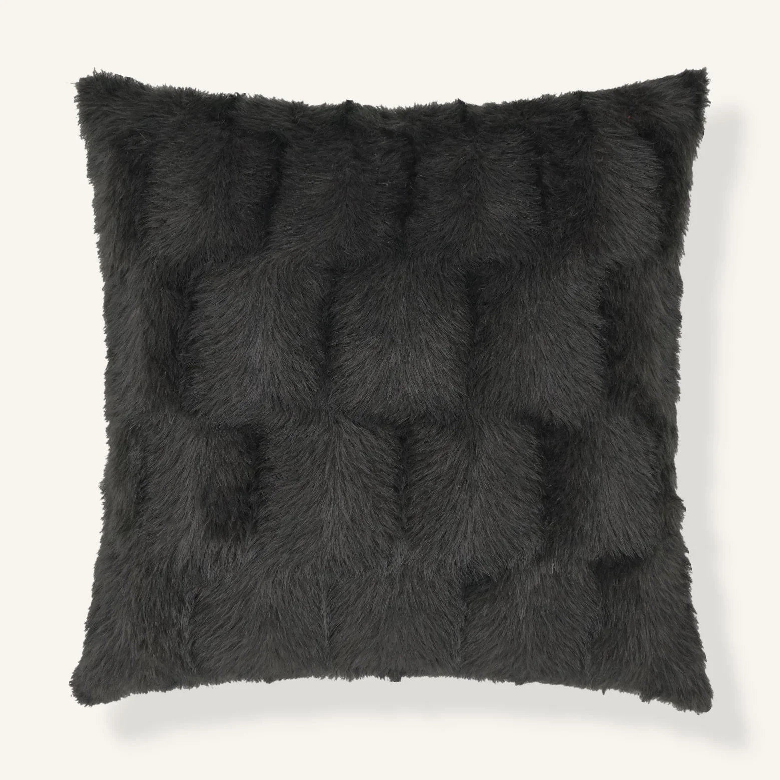 Pelliccia / Ebony